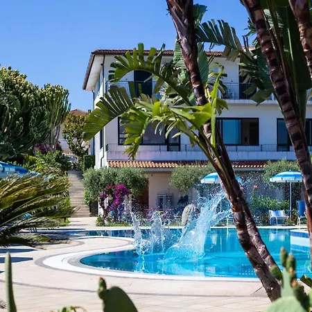 Holiday home In San Nicol Di With Pool